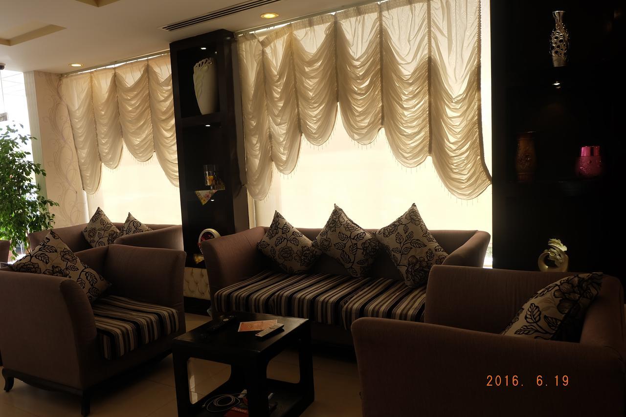 Talin Star Suites 利雅德 外观 照片
