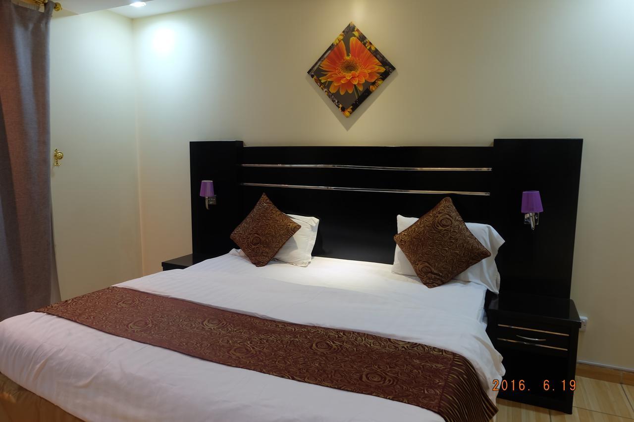Talin Star Suites 利雅德 外观 照片